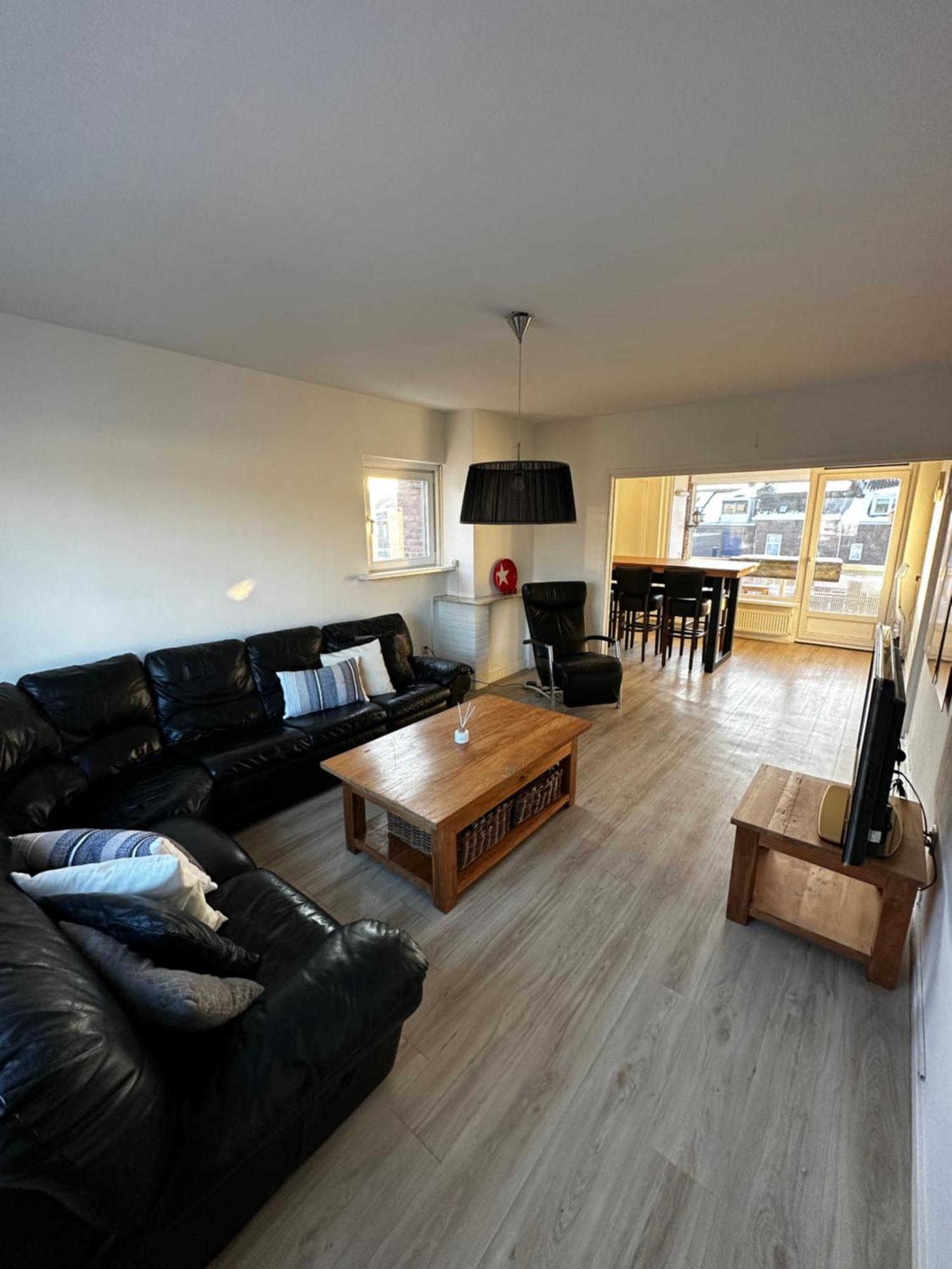 Lovely 2-Bedroom Apartment With Balcony Maastricht Extérieur photo